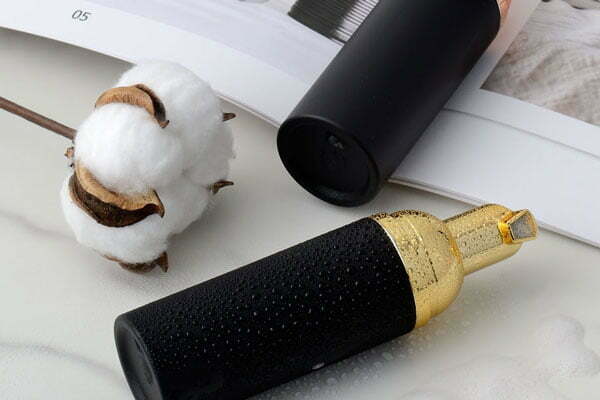 black foam pump bottles with gold cap