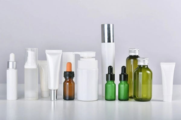 cosmetic-bottles-and-jars-group cosmetic bottles and jars group