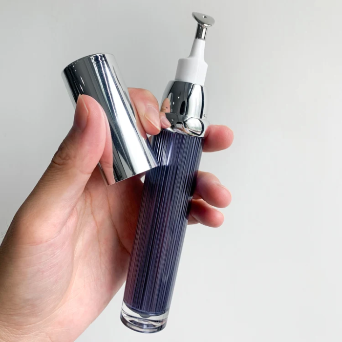airless eye cream bottle with metal massager tip-2