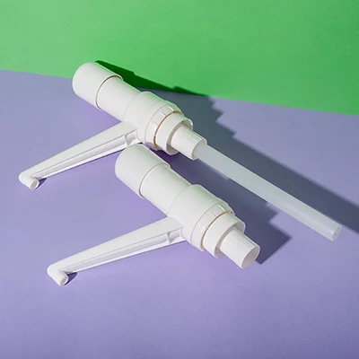 UKFND30 - 38 400 30ml dosage hand pump for 5 gallon water jug