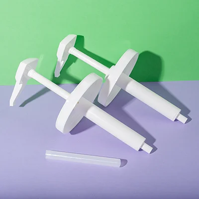 UKR30 - square head 110 400 commercial ketchup pumps 15ml 30ml