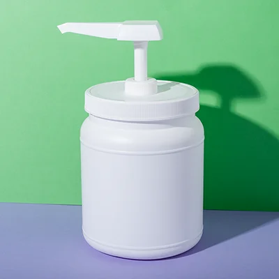 UKR30 - square head 15ml dosage sauce pump with 1700ml pe bottle
