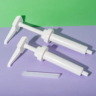UKR30 - square head 43 400 cold table sauce pump 15ml 30ml