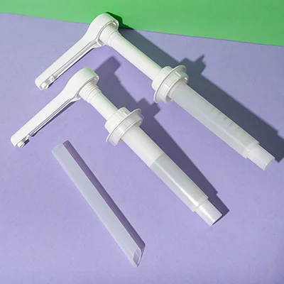 UKS30 - sauce pump with adapter and clamp ring